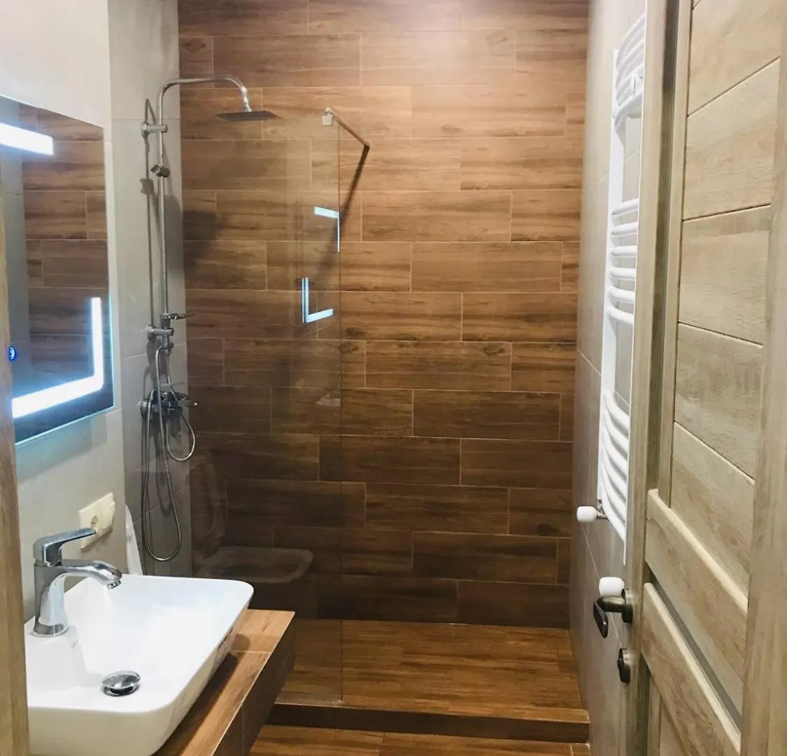 Two-Bedroom Apartment In Tbilisi - Archi 0*,  جورجيا